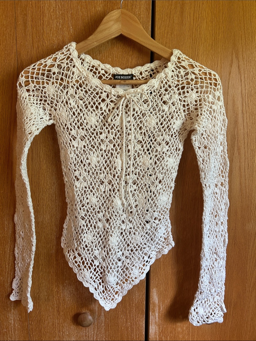 Vintage Joe Boxer Cream Crochet Pointed-Hem Long Sleeve Tunic